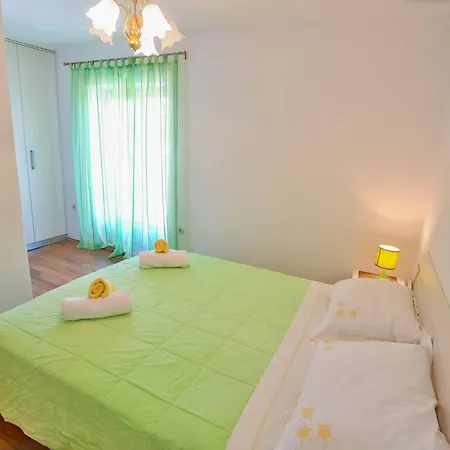 Appartamento Lenka - Two Bedroom With Garden Terrace A4 Sutivan